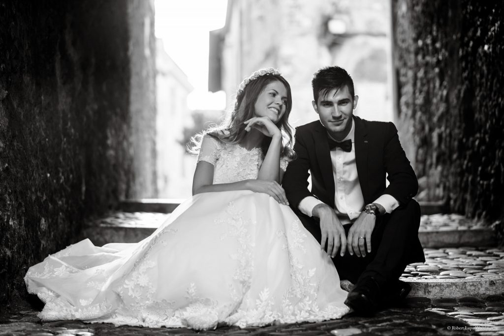 Romanian Wedding Photos in Tivoli Italy
